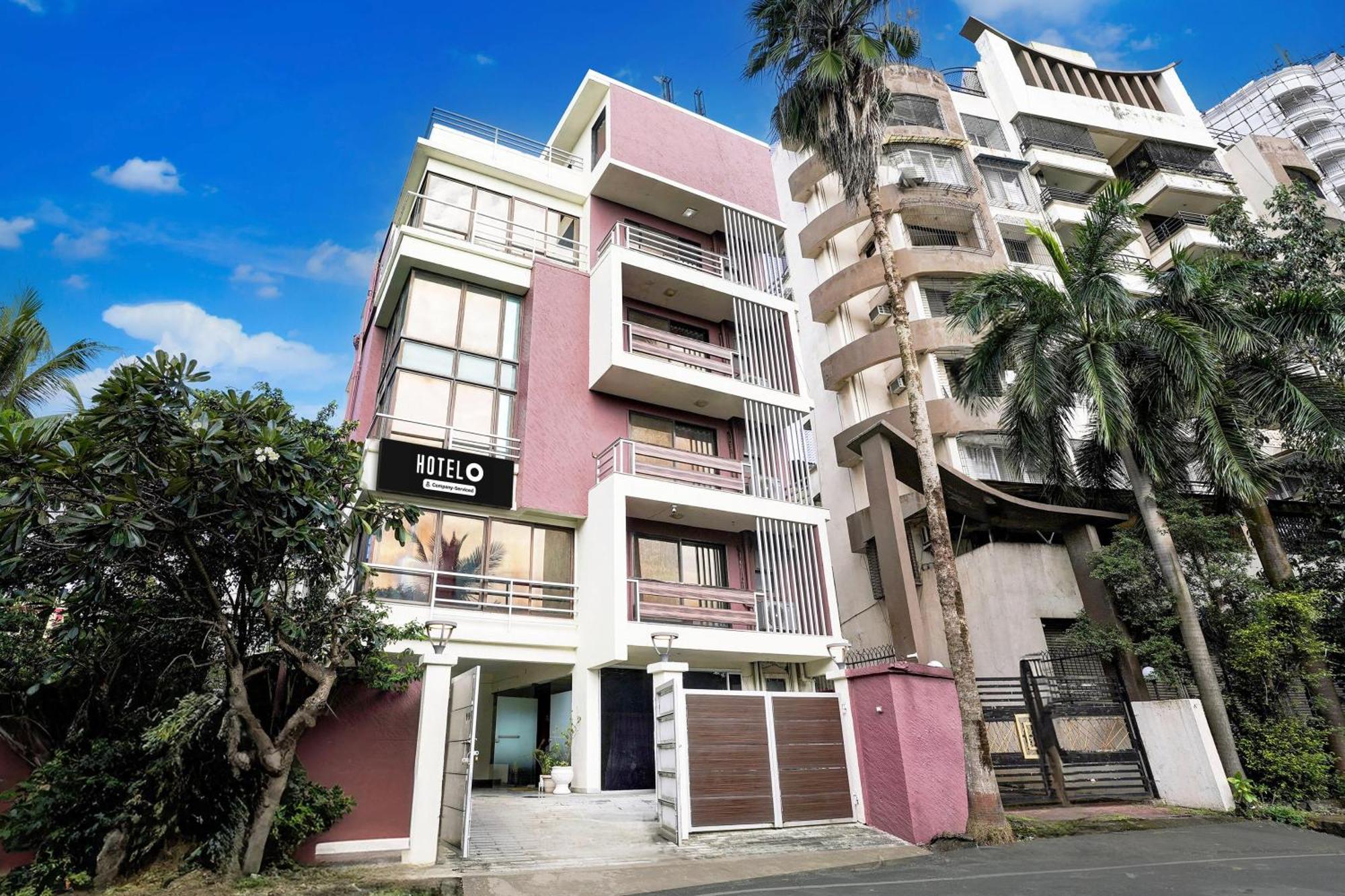 Super Hotel O Seawoods Near Palm Beach Road Formerly Sai Roop Navi Mumbai Buitenkant foto